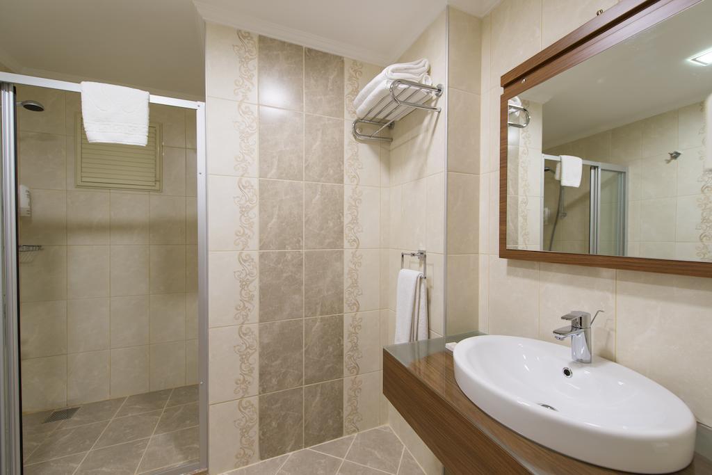 Cesmeli Konak Hotel סיליברי חדר תמונה